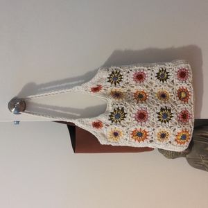 Universal Thread Crochet Tote